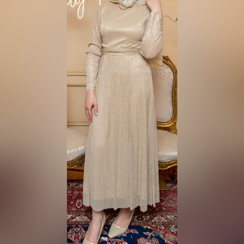 Anne Klein Golden Dress